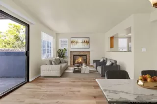 Photo #3: 240004001 Listing