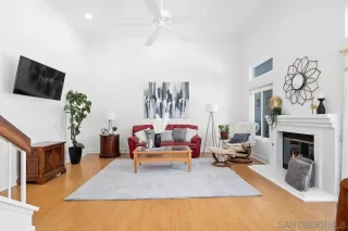 Photo #4: 240004044 Listing