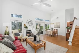 Photo #5: 240004044 Listing