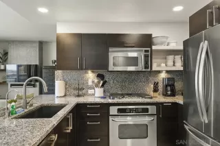 Photo #4: 240004083 Listing