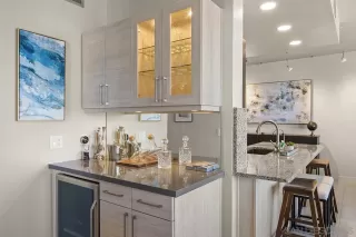 Photo #6: 240004083 Listing