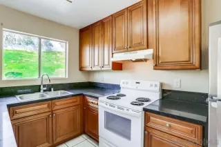 Photo #1: 240004104 Listing