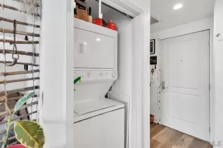 Photo #4: 240004142 Listing