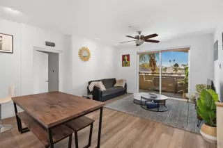 Photo #2: 240004217 Listing 