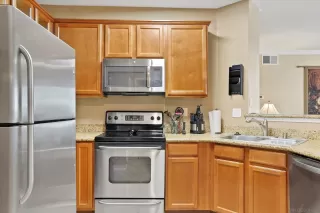 Photo #3: 240004236 Listing