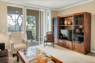 Photo #5: 240004236 Listing