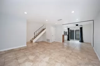 Photo #2: 240004243 Listing