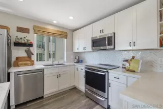 Photo #4: 240004256 Listing