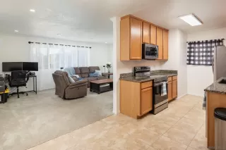 Photo #6: 240004276 Listing