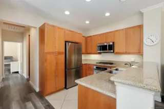 Photo #6: 240004290 Listing