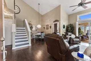 Photo #4: 240004303 Listing