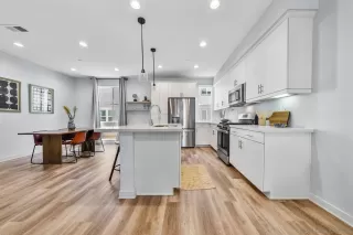 Photo #3: 240004310 Listing