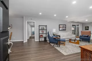 Photo #3: 240004311 Listing 