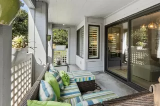 Photo #5: 240004337 Listing