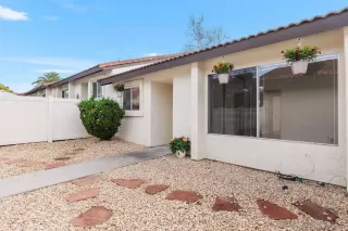 Photo #4: 240004345 Listing 