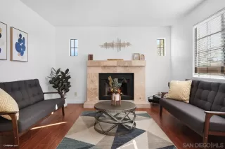 Photo #2: 240004393 Listing