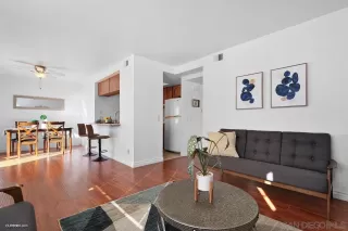 Photo #4: 240004393 Listing