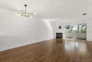 Photo #5: 240004413 Listing