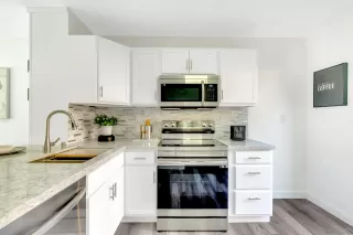 Photo #6: 240004426 Listing 