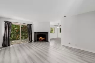 Photo #2: 240004445 Listing 