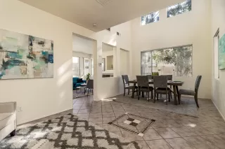 Photo #4: 240004452 Listing 