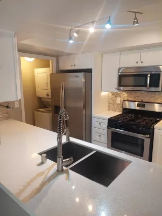 Photo #2: 240004479 Listing