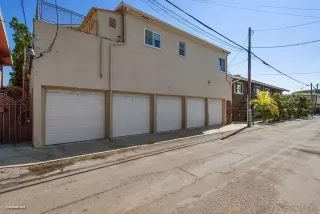 Photo #3: 240004497 Listing