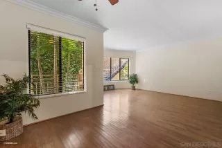 Photo #5: 240004497 Listing