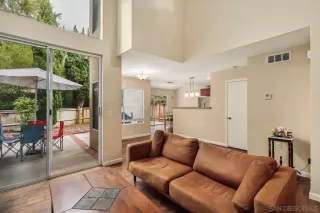 Photo #5: 240004509 Listing 
