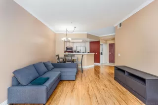 Photo #2: 240004533 Listing 