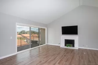 Photo #3: 240004585 Listing 