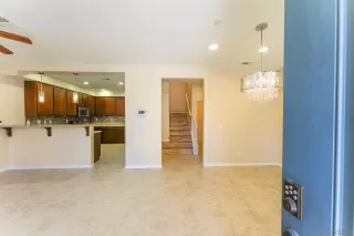 Photo #2: 240004601 Listing