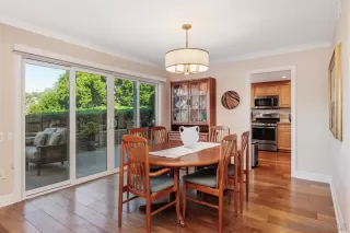 Photo #2: 240004684 Listing 