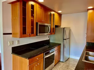 Photo #6: 240004749 Listing