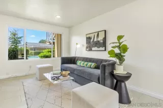 Photo #3: 240004781 Listing