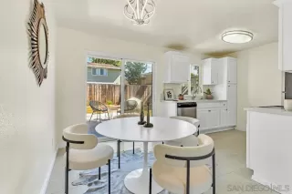 Photo #4: 240004781 Listing