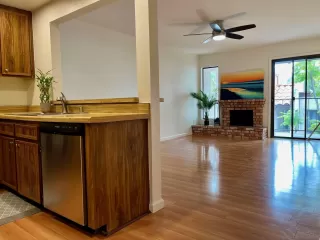 Photo #2: 240004833 Listing 