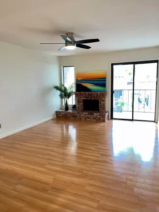 Photo #3: 240004833 Listing 