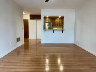 Photo #6: 240004833 Listing 