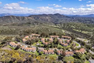 Photo #1: 240004849 Listing 