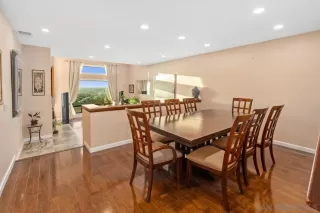 Photo #4: 240004849 Listing 