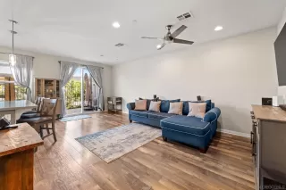 Photo #3: 240004851 Listing