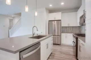 Photo #2: 240004858 Listing 