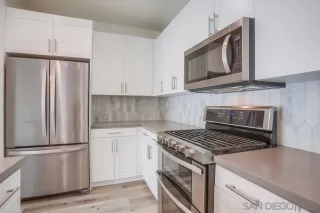 Photo #3: 240004858 Listing 