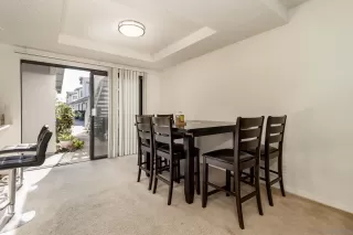 Photo #5: 240004866 Listing 