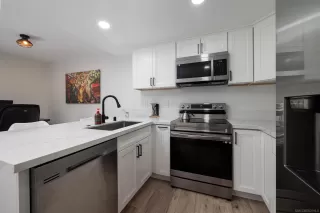 Photo #2: 240004869 Listing