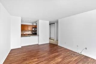 Photo #6: 240004876 Listing