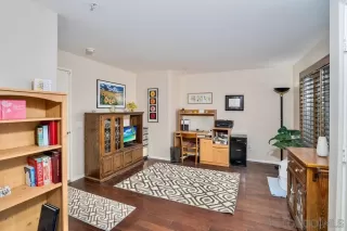 Photo #5: 240004880 Listing 