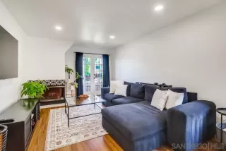 Photo #5: 240004945 Listing