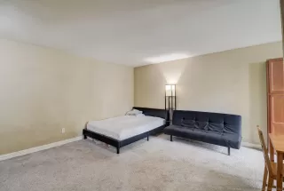 Photo #3: 240004959 Listing 